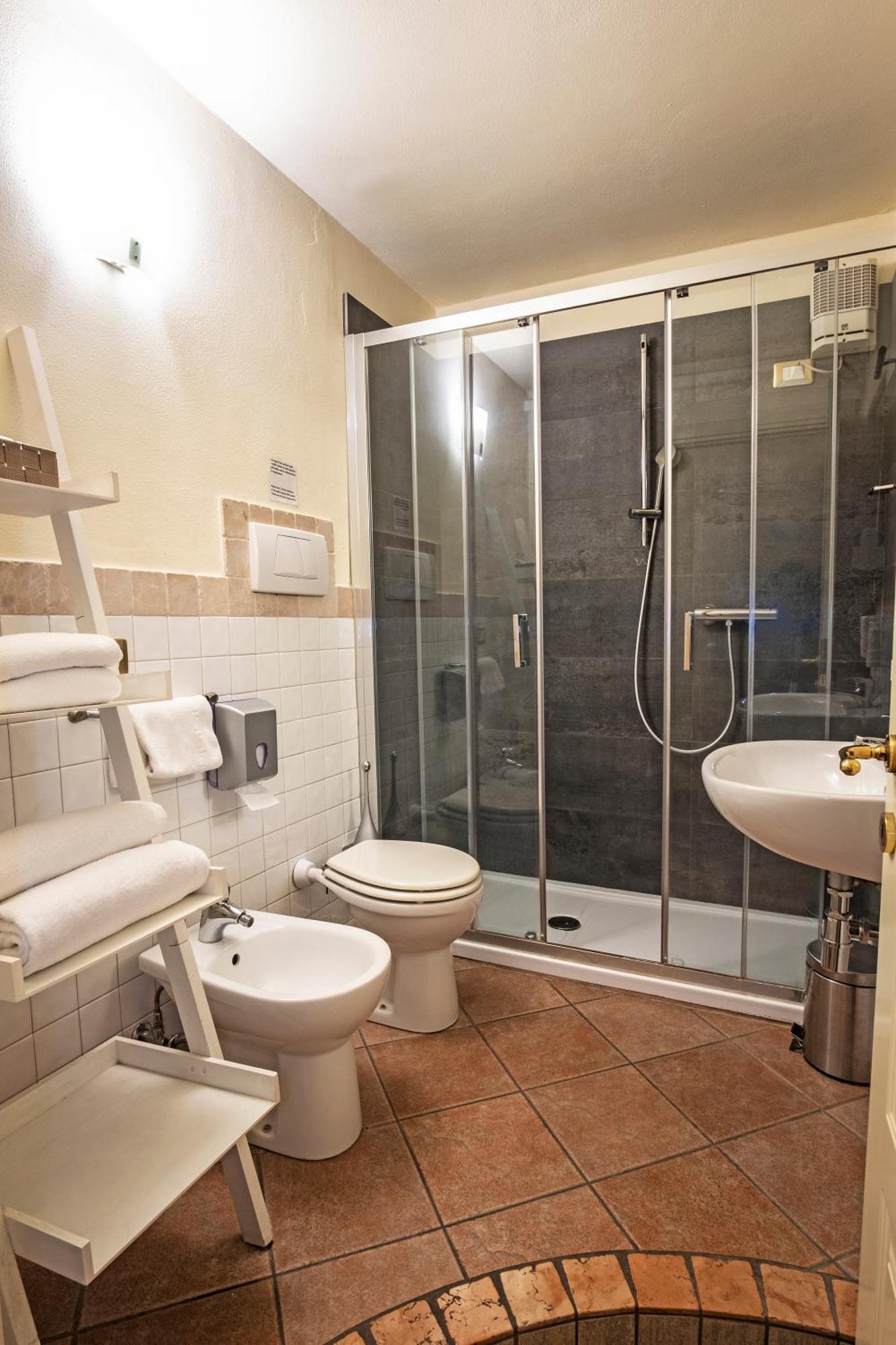 Il Cortiletto Hotell Piacenza Exteriör bild
